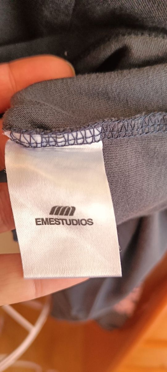 Sudadera azul marino EMESTUDIOS