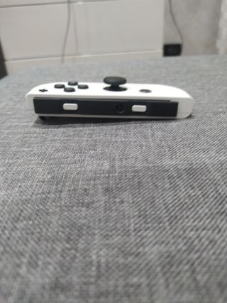 Joy-Con derecho Nintendo Switch blanco