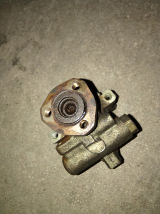 Bomba dirección asistida 26016947