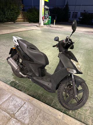 Kymco Agility 125cc - Moto