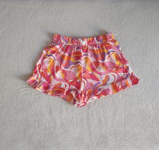 Short Zara T. M. Nuevo. 