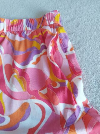 Short Zara T. M. Nuevo. 