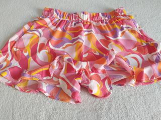 Short Zara T. M. Nuevo. 