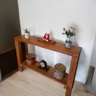 Recibidor madera marrón