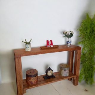 Recibidor madera marrón
