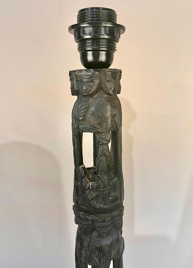 Lámpara Árbol de la Vida Makonde de Tanzania