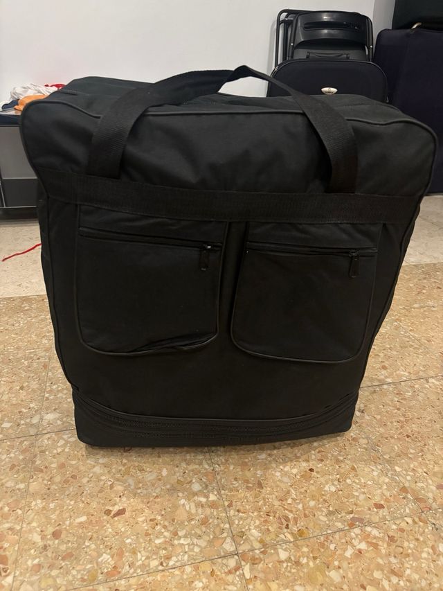 Bolso de viaje negro