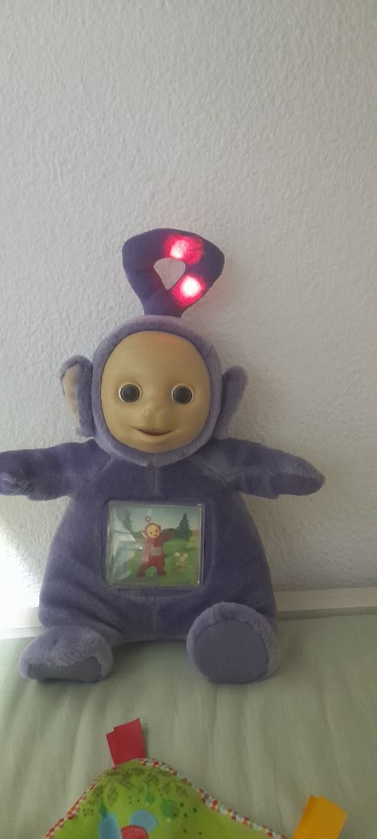 Teletubby Tinky Winky luz sonido