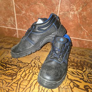 Zapatos negros tacón alto