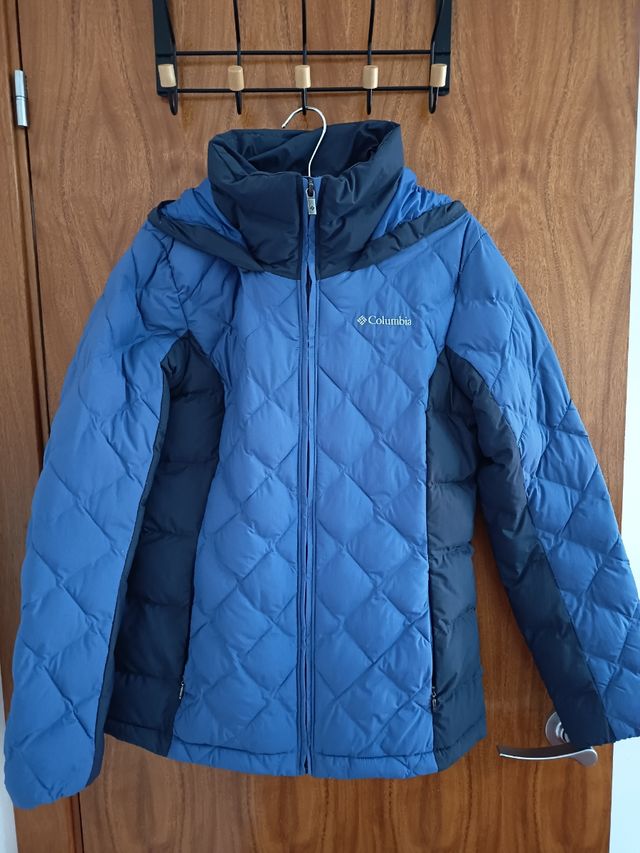 Chaqueta Columbia azul y negra