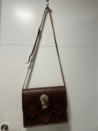 Bolso cuero artesanal marrón