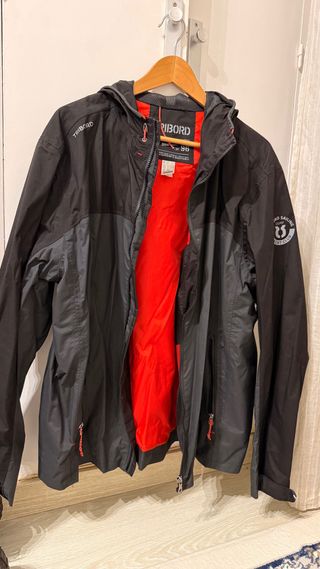 Chaqueta Norway negra y naranja