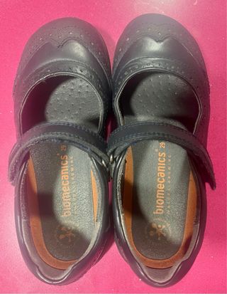 Zapatos colegiales Biomecanics niña 29