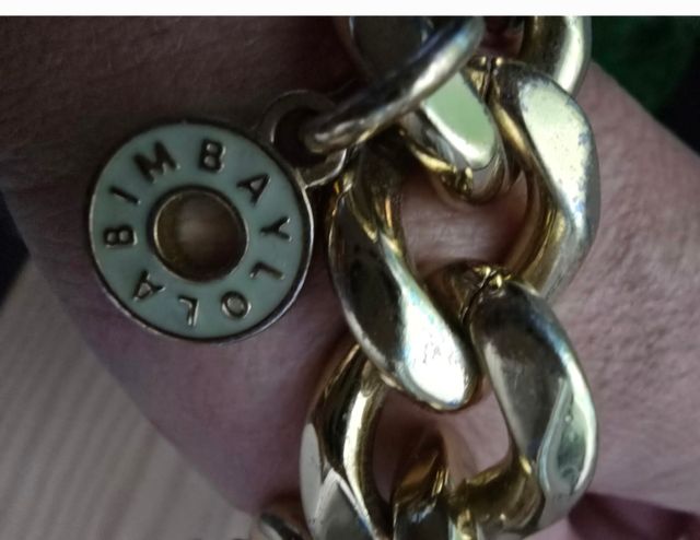 Pulsera bimba y lola dorada ,original