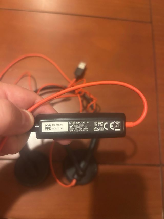 Auriculares Plantronics C3200 - Negros