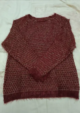 Jersey elegante granate con dorado