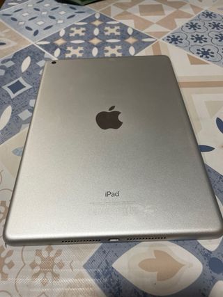 iPad wifi blanco año 2016