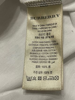 Camiseta Burberry London M