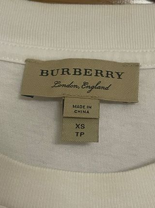 Camiseta Burberry London M