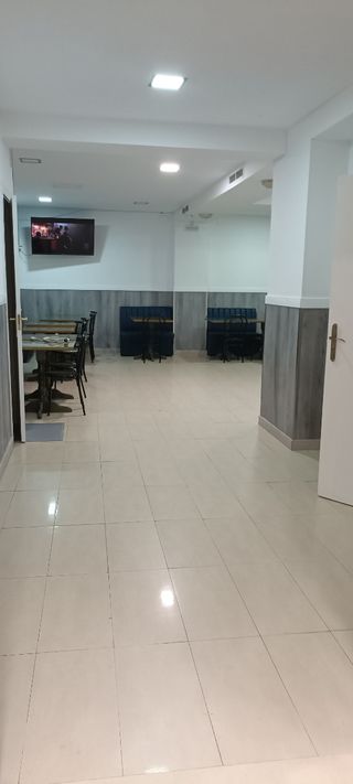 Se traspasa Bar - cafetería 