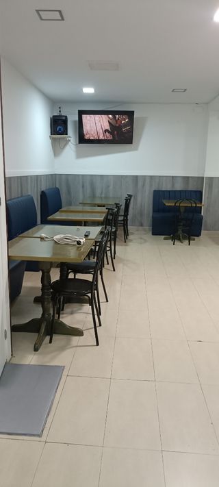 Se traspasa Bar - cafetería 
