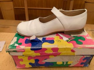 Zapato blanco niña talla 34