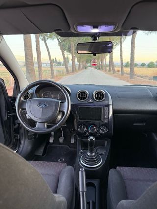 Ford Fiesta 2005