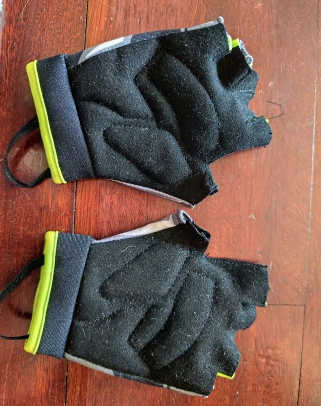 Casco bici infantil + Guantes