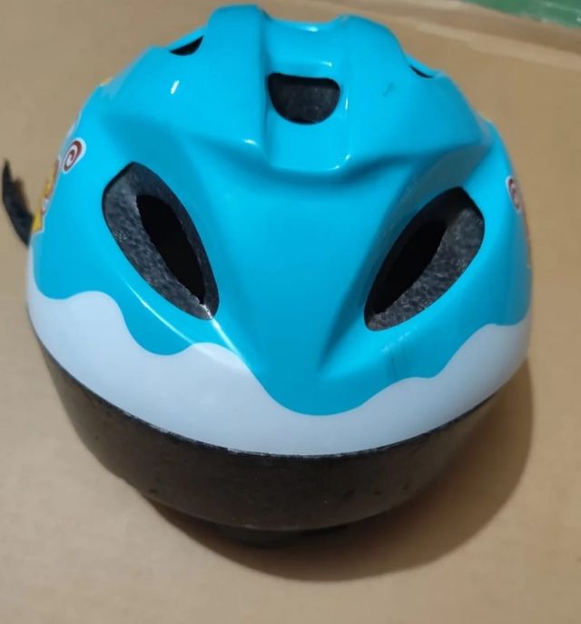 Casco bici infantil + Guantes