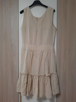 Vestito beige