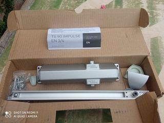 Cierrapuerta Dormakaba TS90 IMPULSE