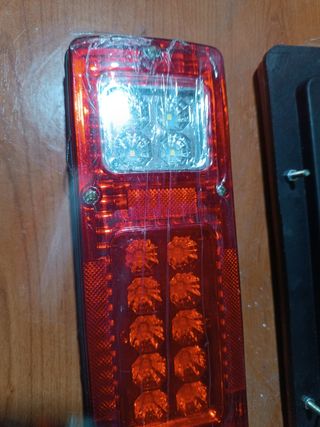 2 Faros LED Remolque - Luces Traseras