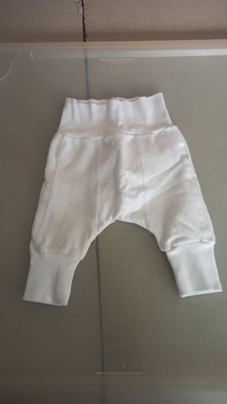 Malla bebé blanca