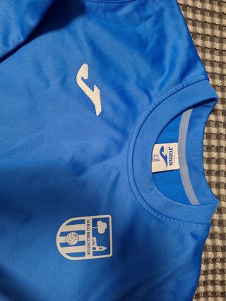 Sudadera y camiseta entreno Unificación Bellvitge 