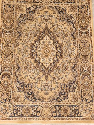 TAPPETO DI GRANDI DIMENSIONI