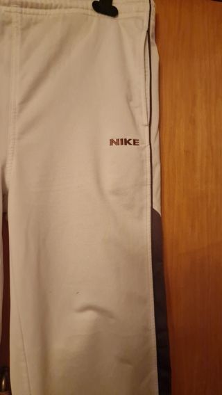 Pantalón chándal Nike blanco