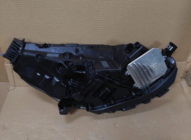FARO IZQUIERDO TESLA MODEL 3 2023 CENTRALITA NUEVA