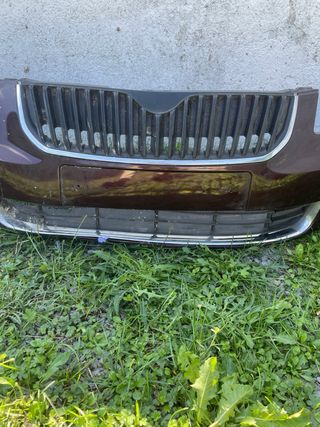 Paragolpes delantero Skoda Superb