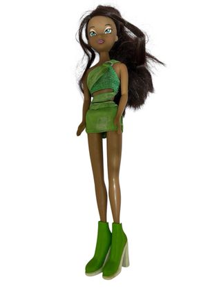 Bambola Winx Aisha 