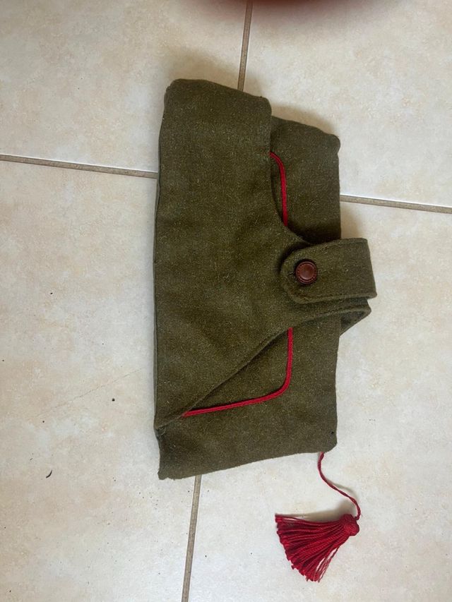 Gorro militar antiguo