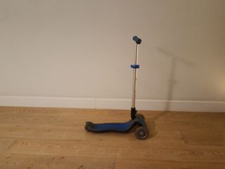 Patinete infantil azul