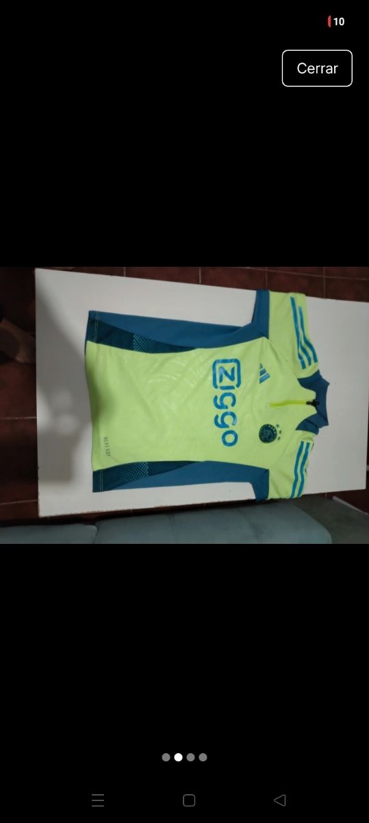 Sudadera entrenamiento Ajax.