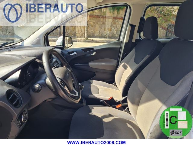 Ford Tourneo Courier 2020