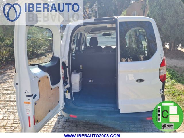 Ford Tourneo Courier 2020