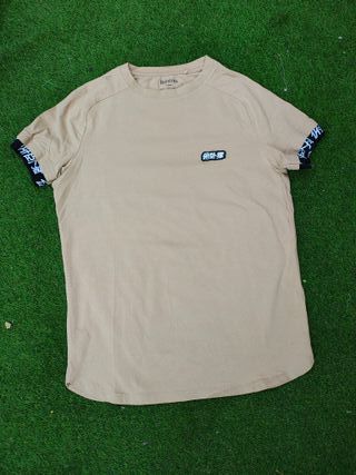 USADO-Camiseta Bershka beige Talla S-1912