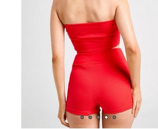 Conjunto deportivo McKenzie rojo