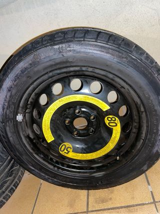 Rueda repuesto 16" seminueva