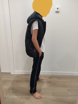 Chaleco Zara negro talla 164 o 13 y 14 años