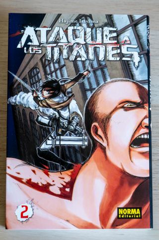 Ataque a los Titanes 1 y 2