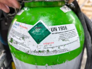Botella Argón/CO2 10kg UN1956